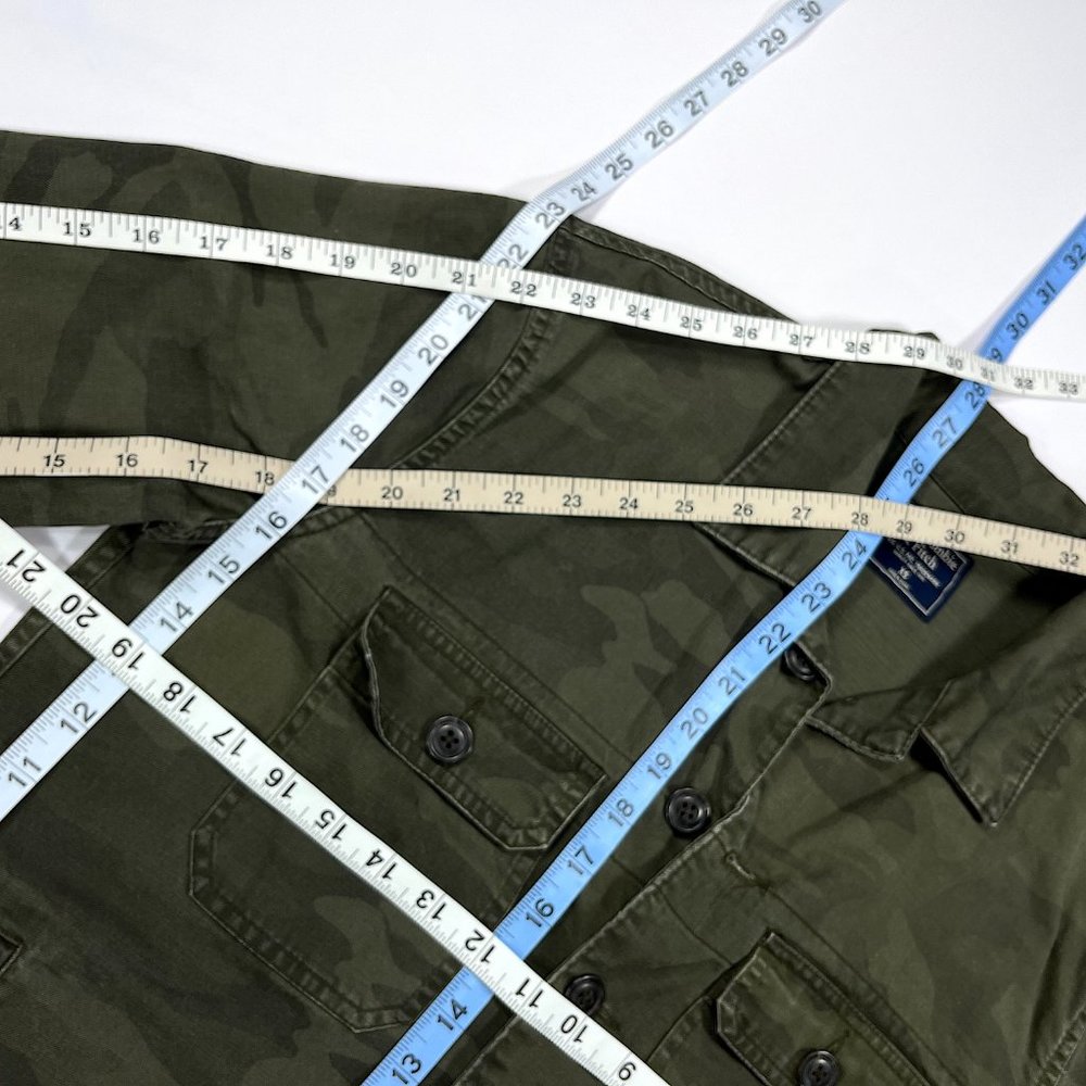 A&F Men's XS Military Shirt Jacket Army Green Camo Button Down Cotton Shacket - Picture 14 of 16
